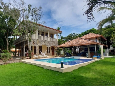 House for sale in Punta Barco, Coronado