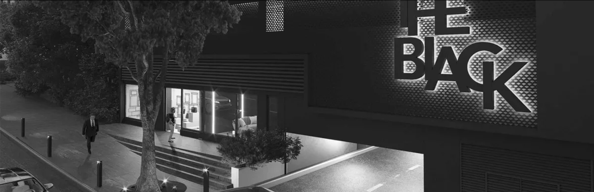 Bella Vista - The Black