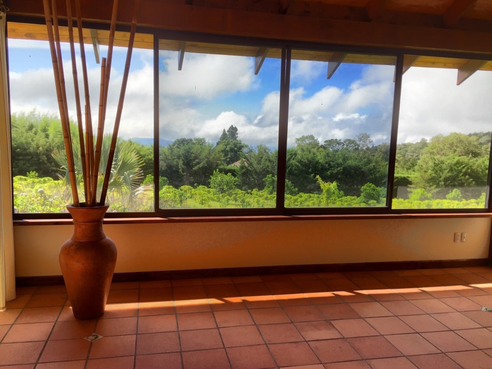 Exclusif Balinais pod maison avec vue sur l'océan - cool et confortable