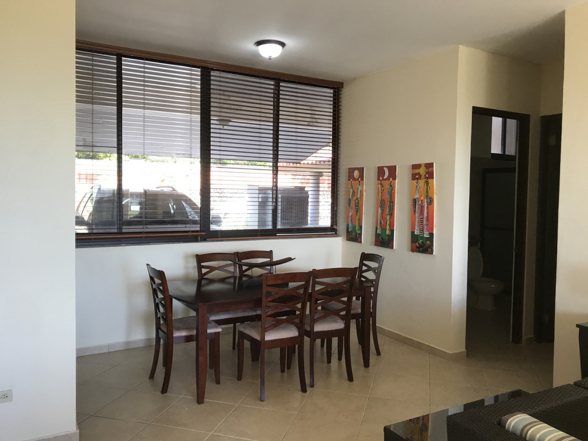 Comfortable ground-floor apartment in Boquete Country Club