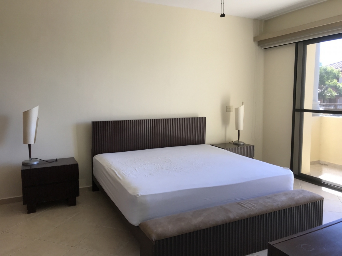 Comfortable ground-floor apartment in Boquete Country Club