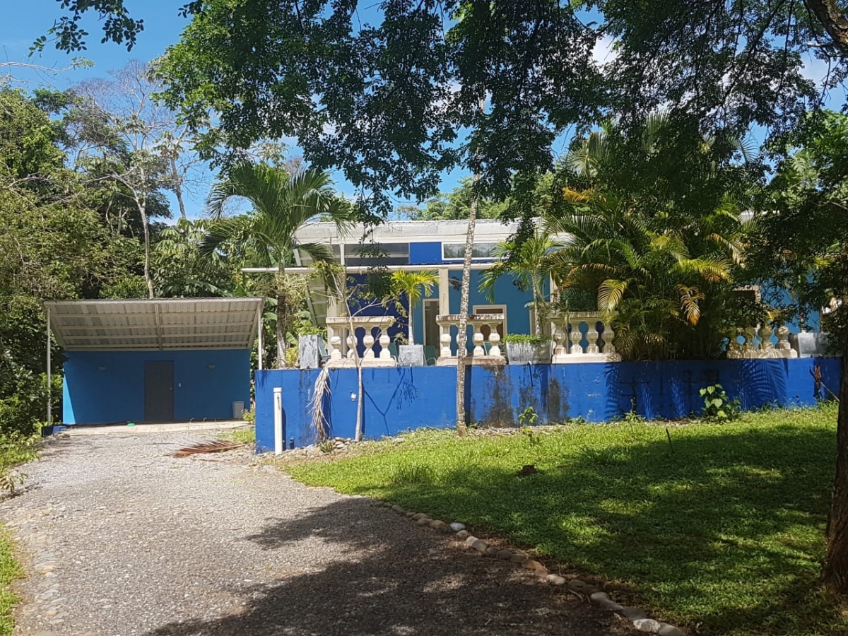 Well-built house in Las Lajas, Chiriquí