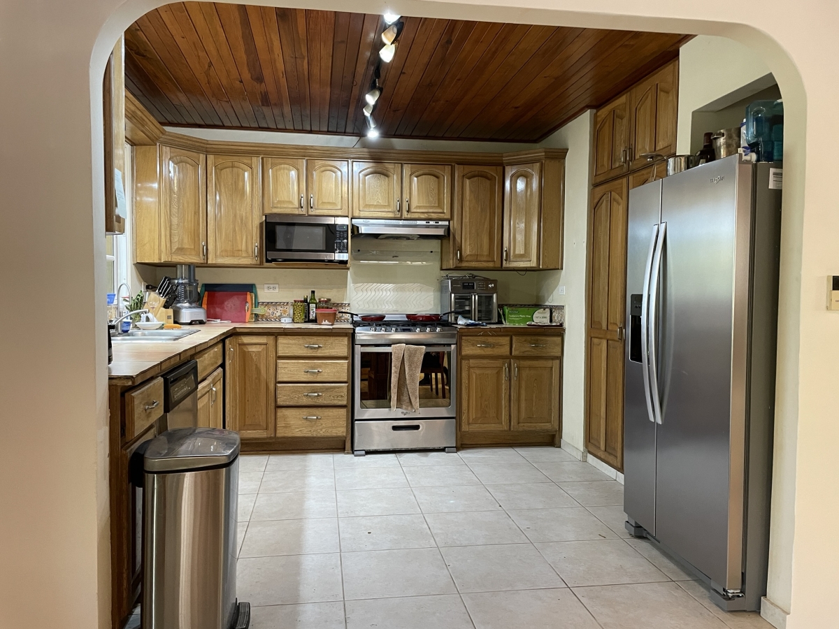 Dignified house with various income options in Volcancito, Boquete