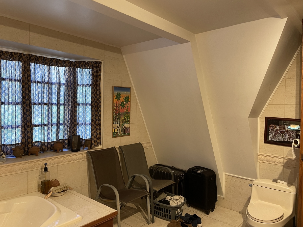 Dignified house with various income options in Volcancito, Boquete