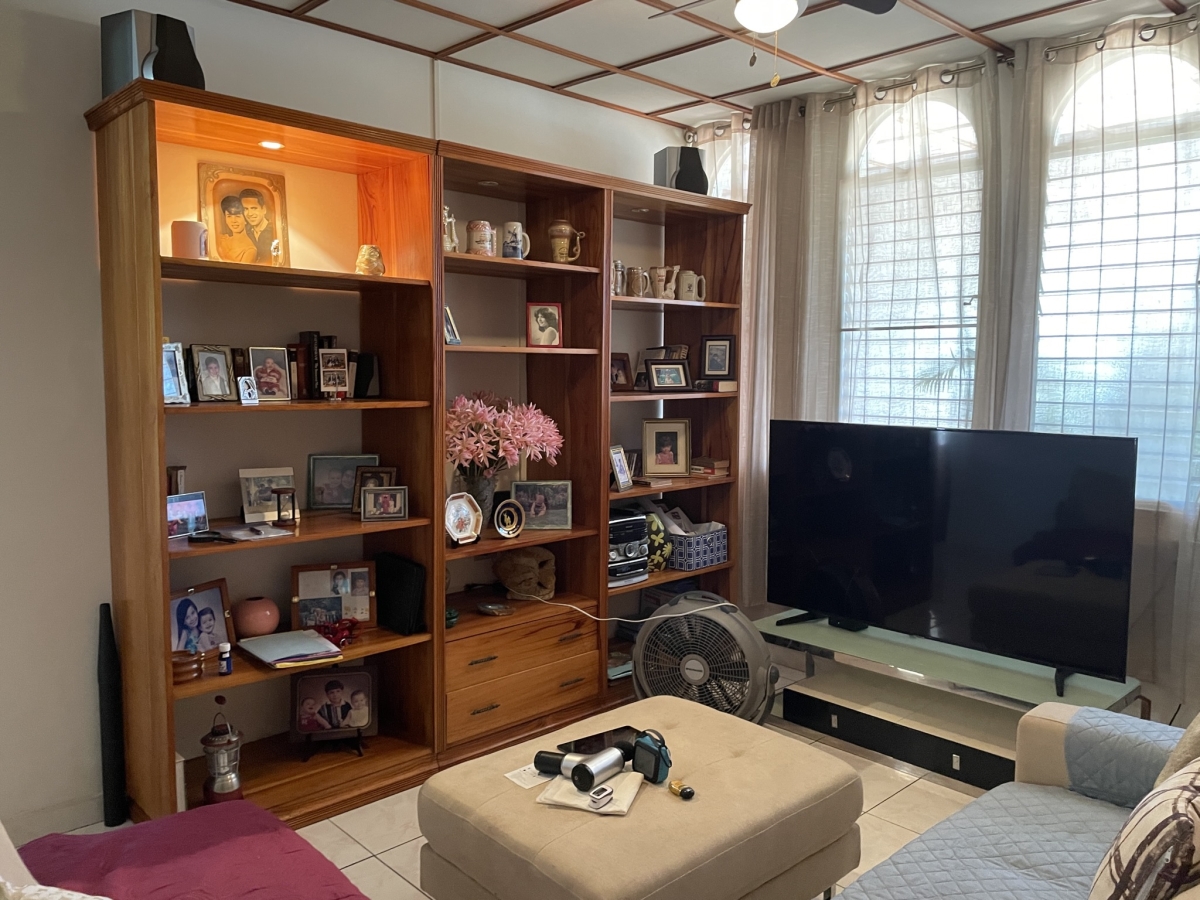 屋 在 David 出售