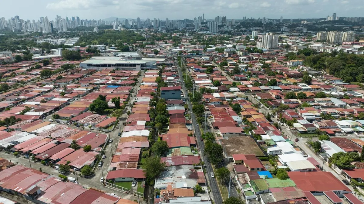 Commercial Properties located in Chanis