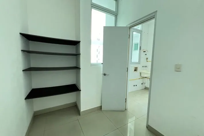 Apartment for sale in El Cangrejo - PH Astoria