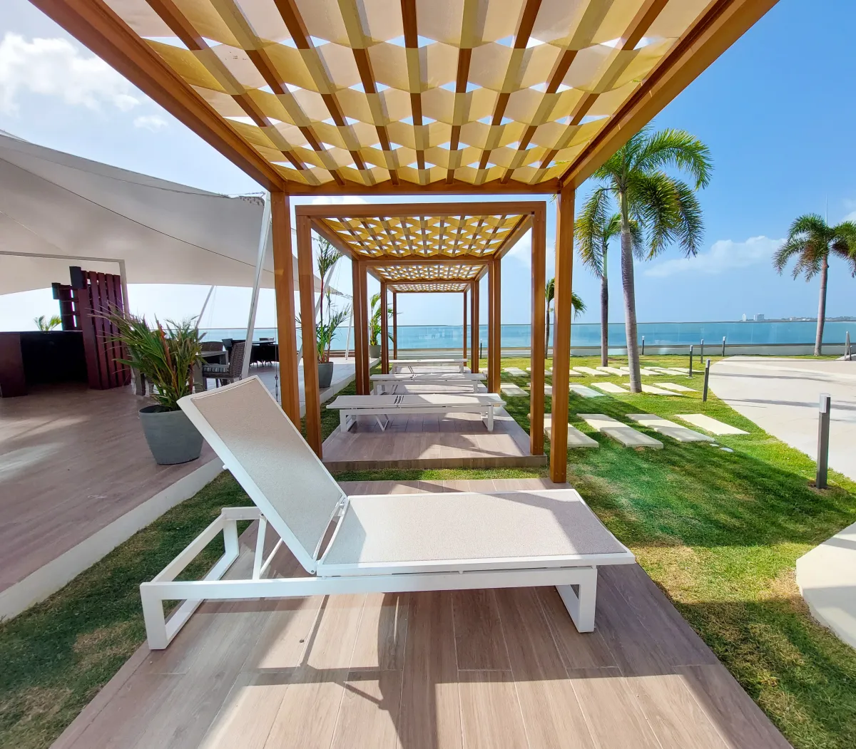 Venta de Apartamentos en Playa Malibú, Panamá Oeste