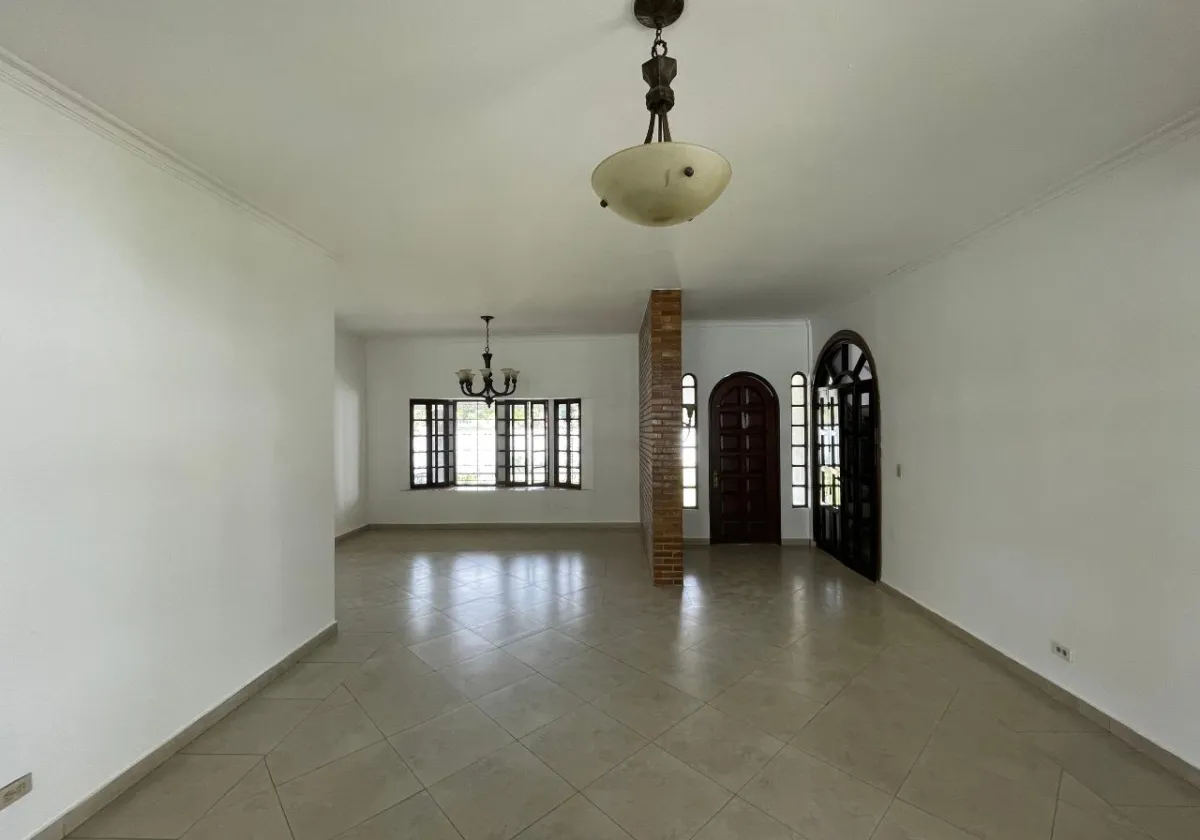Venta de Casa en Altos del Golf (San Francisco)