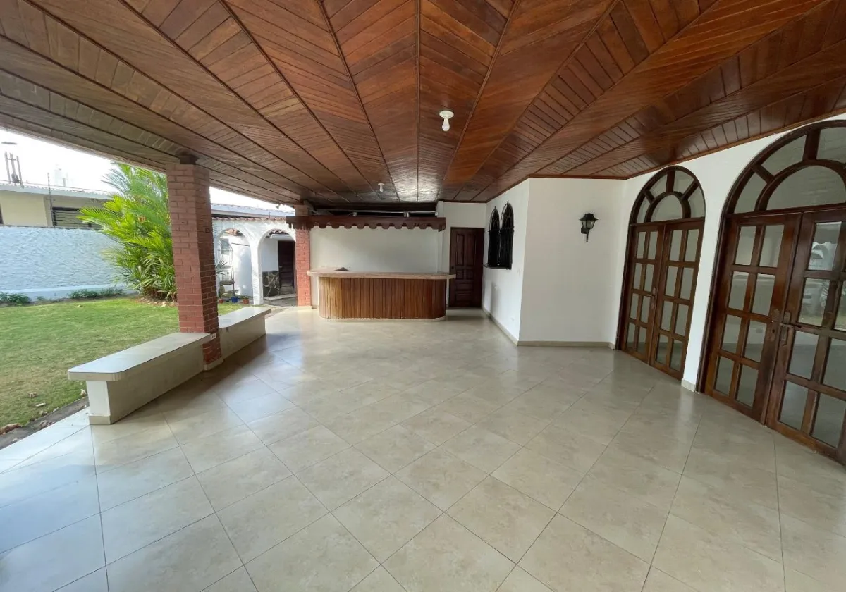 Venta de Casa en Altos del Golf (San Francisco)