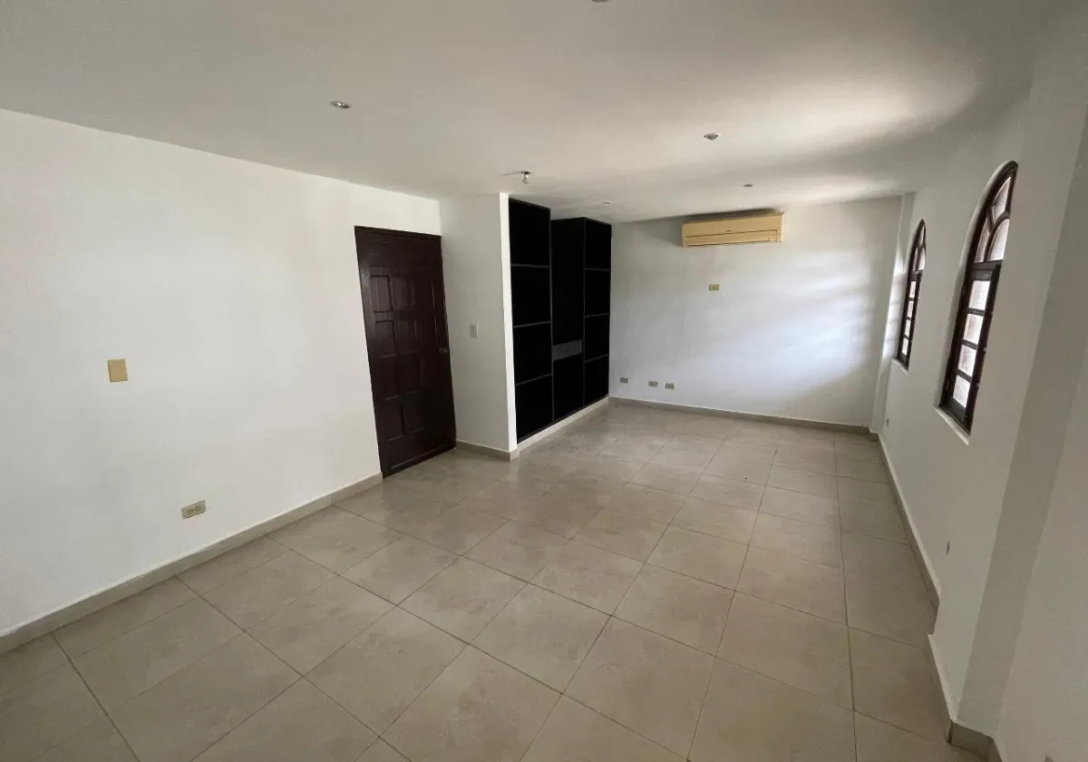 Venta de Casa en Altos del Golf (San Francisco)