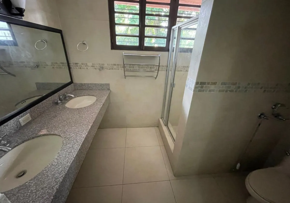 Venta de Casa en Altos del Golf (San Francisco)