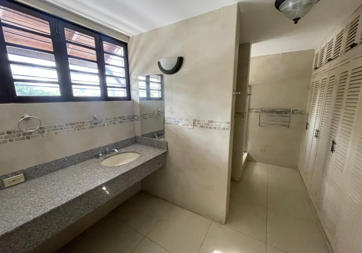 Venta de Casa en Altos del Golf (San Francisco)