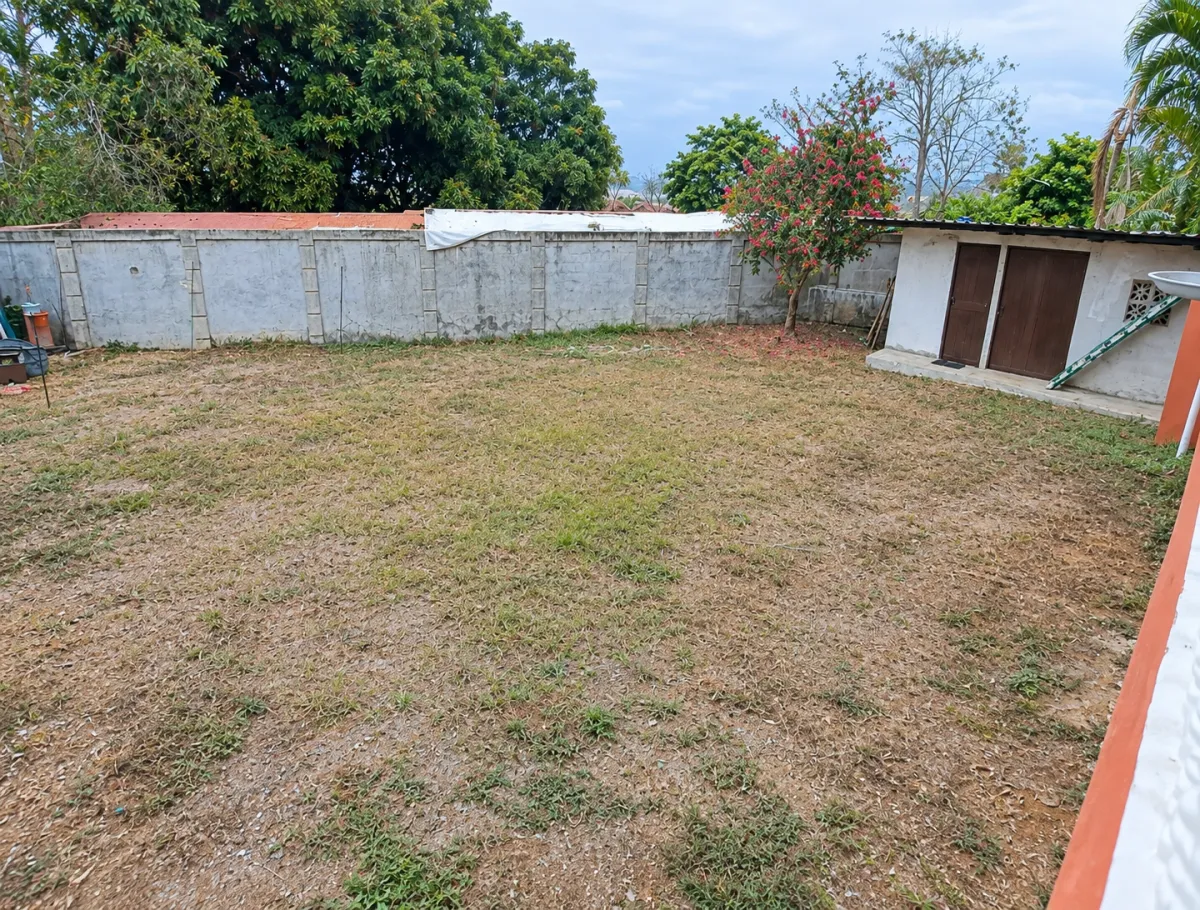 Two-story house for sale in La Chorrera, West Panama