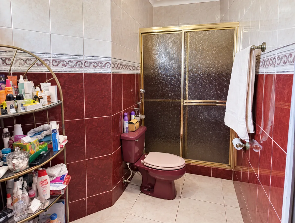 Two-story house for sale in La Chorrera, West Panama