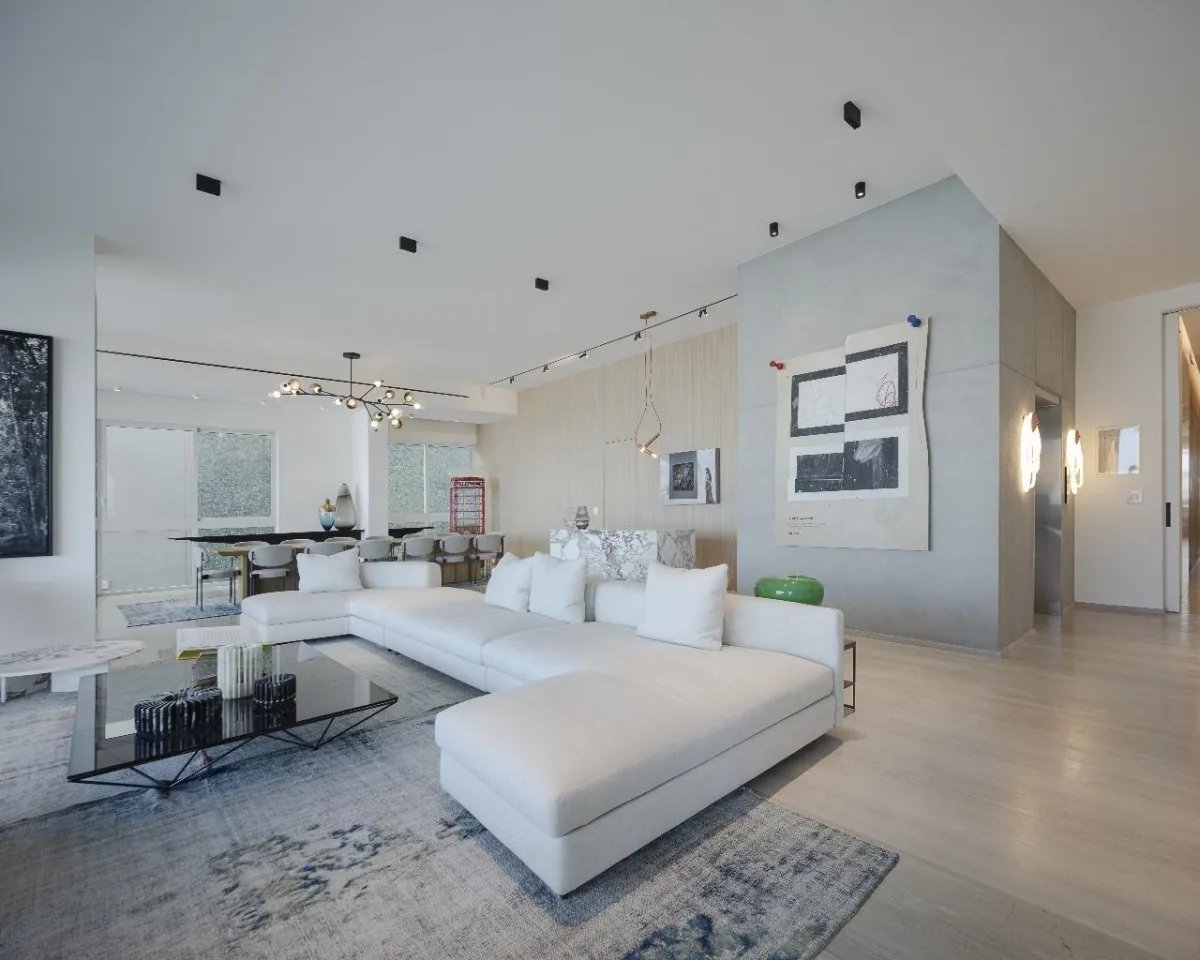 Creative Waves: Your Next Dream Home Awaits