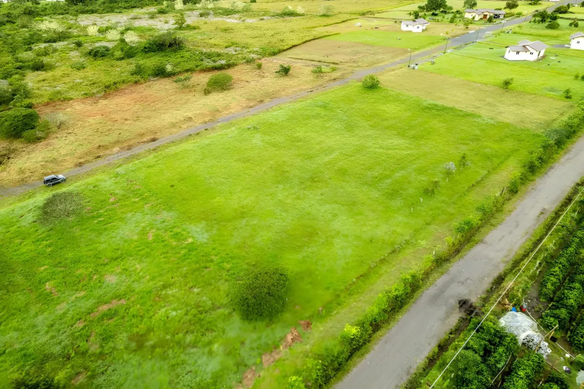 Hermoso Lote en Residencial Brisas de Volcán Panamá