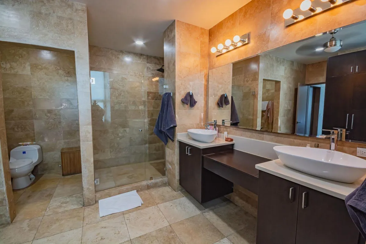 APARTMENT FOR SALE IN PH TORRE DEL PARQUE