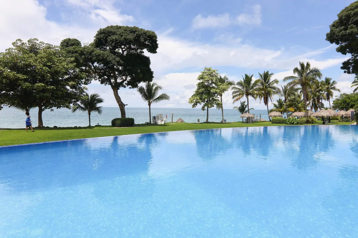 Pure Beachfront Luxury in Bijao