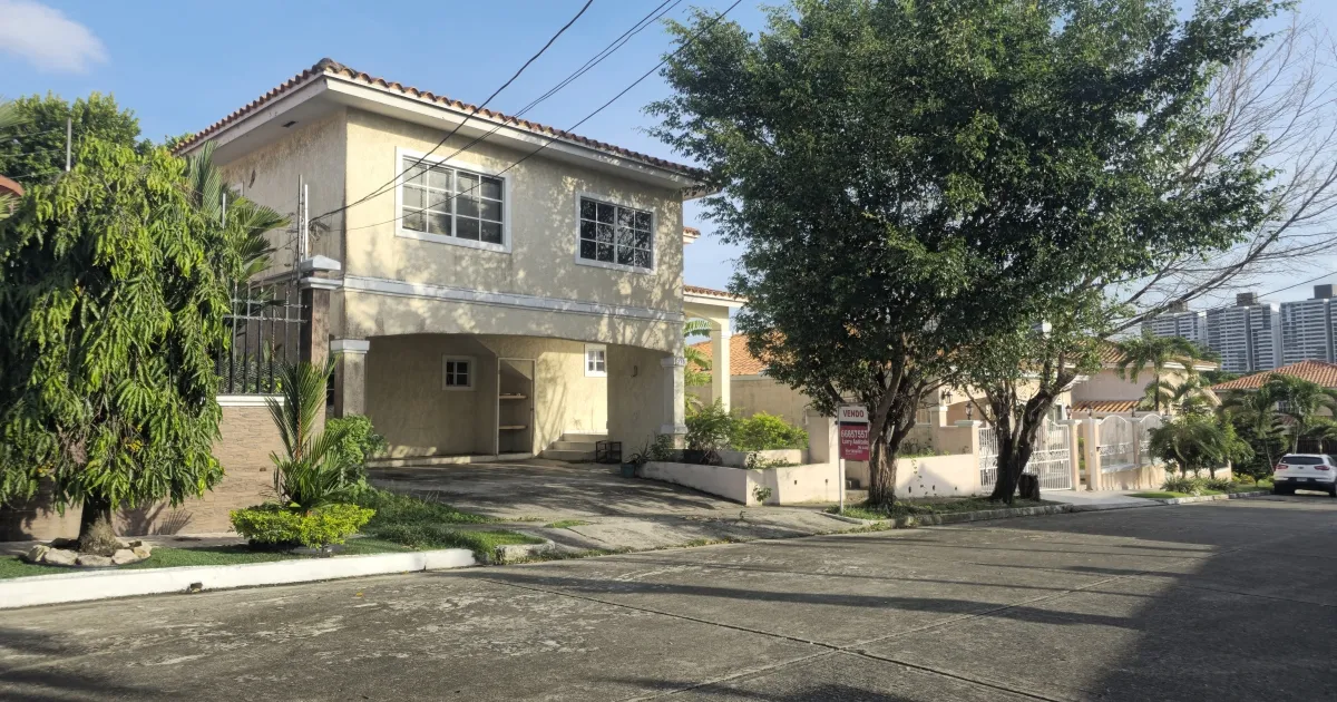 Venta de casa en Fuente del Fresno, San Miguelito