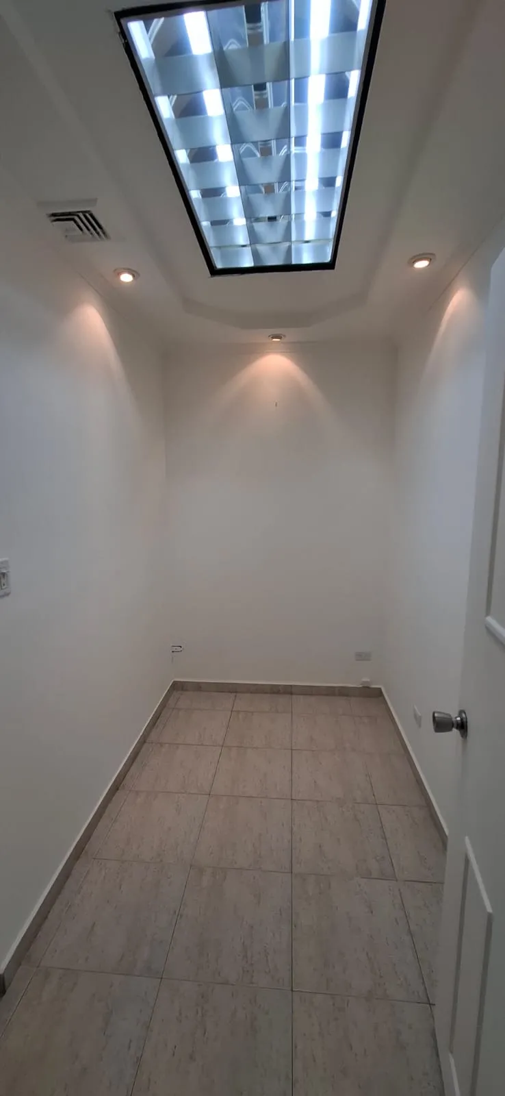 Sale of Medical Office at Consultorios América – Vía España