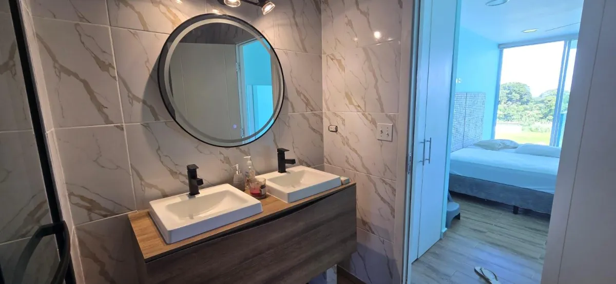 Venta de apartamento en Bala Beach, María Chiquita, Colón