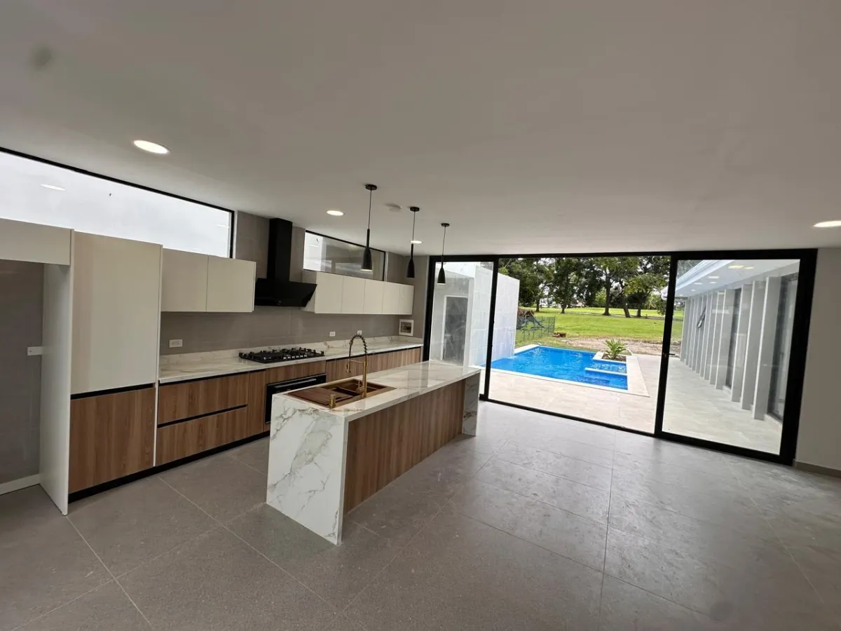 Maison unifamiliale à Coronado à vendre