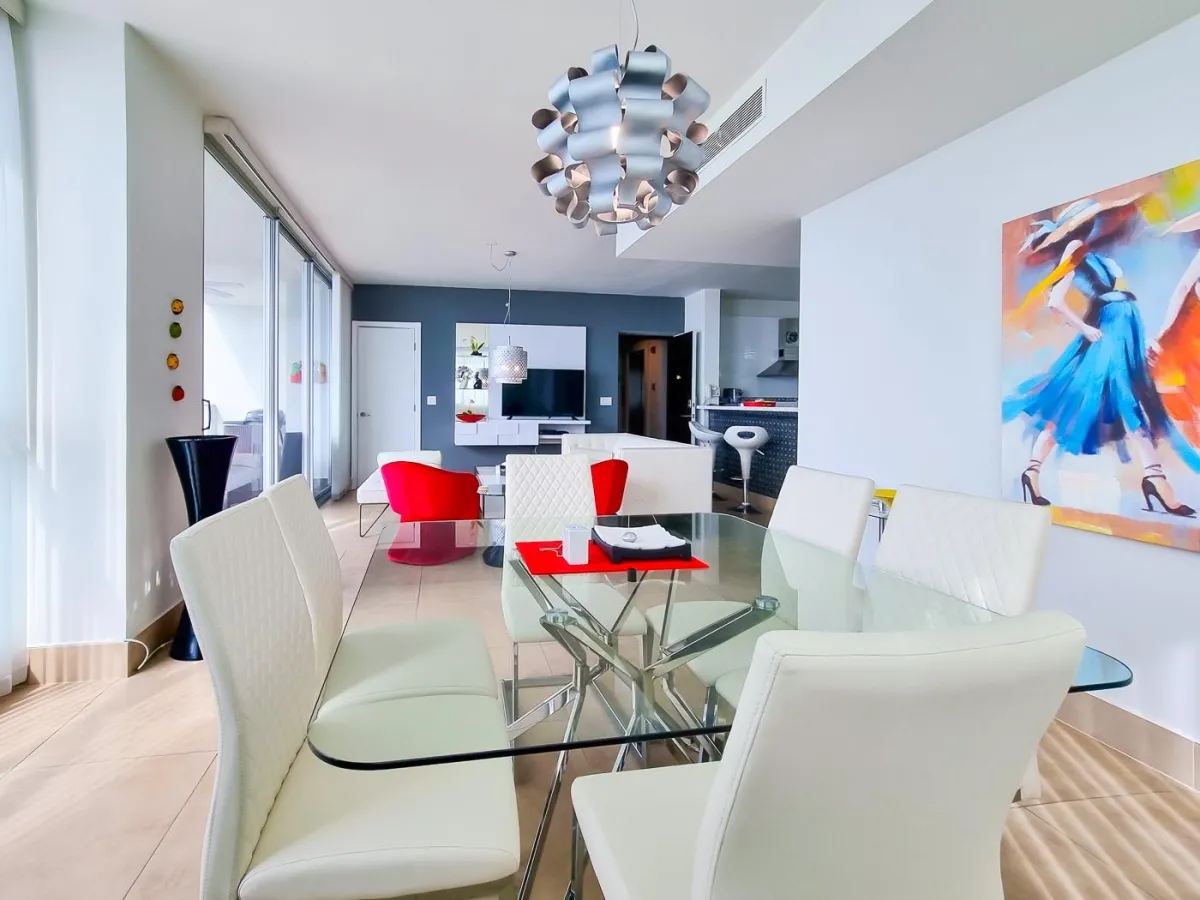 Stunning apartment with ocean views PH Riomar