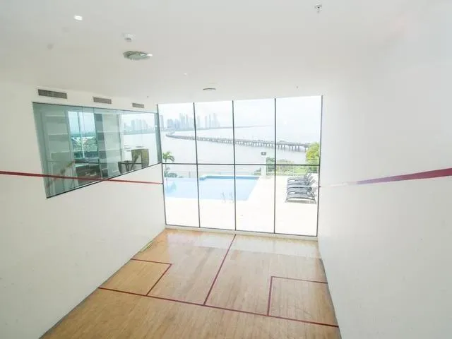 EN VENTA APARTAMENTO EN COCO DEL MAR