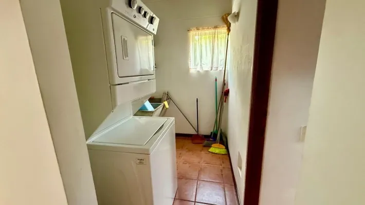 DETACHED VILLA ON CORNER LOT