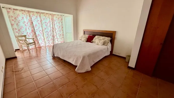 DETACHED VILLA ON CORNER LOT