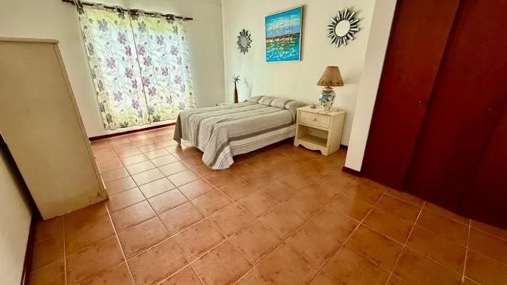 DETACHED VILLA ON CORNER LOT