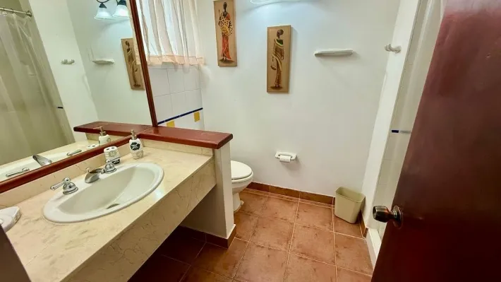 DETACHED VILLA ON CORNER LOT