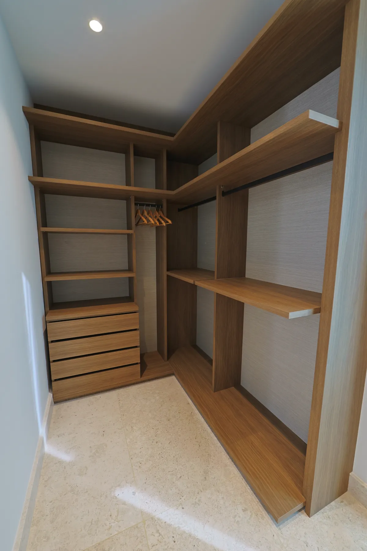 Venta de Apartamentos en PH Guayacán, Santa María, Panamá