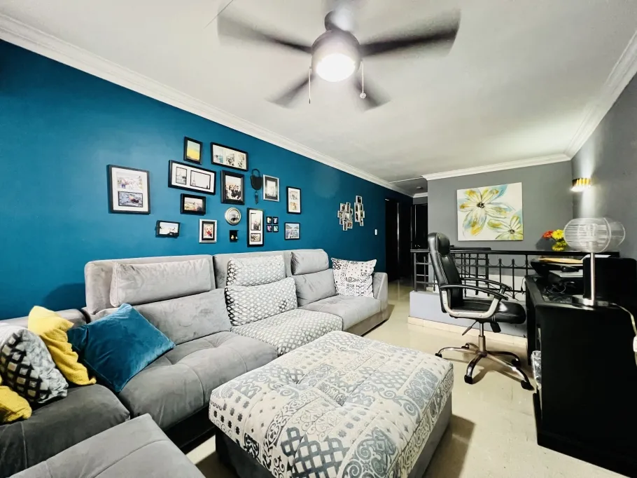 Quadruplex For Sale in Altos del Chase