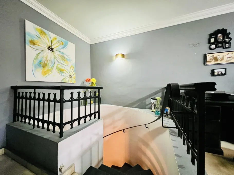 Quadruplex For Sale in Altos del Chase