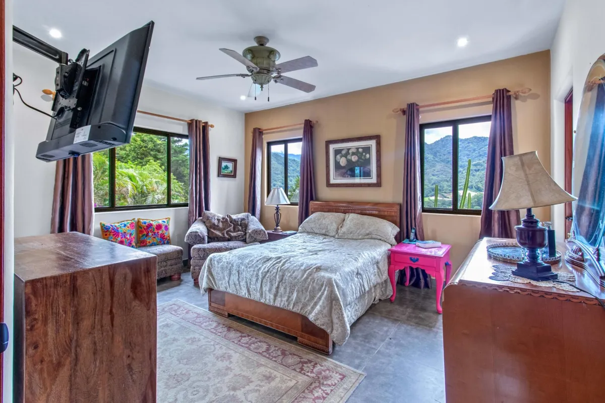 Elegante propiedad amueblada de 4 habitaciones en Boquete