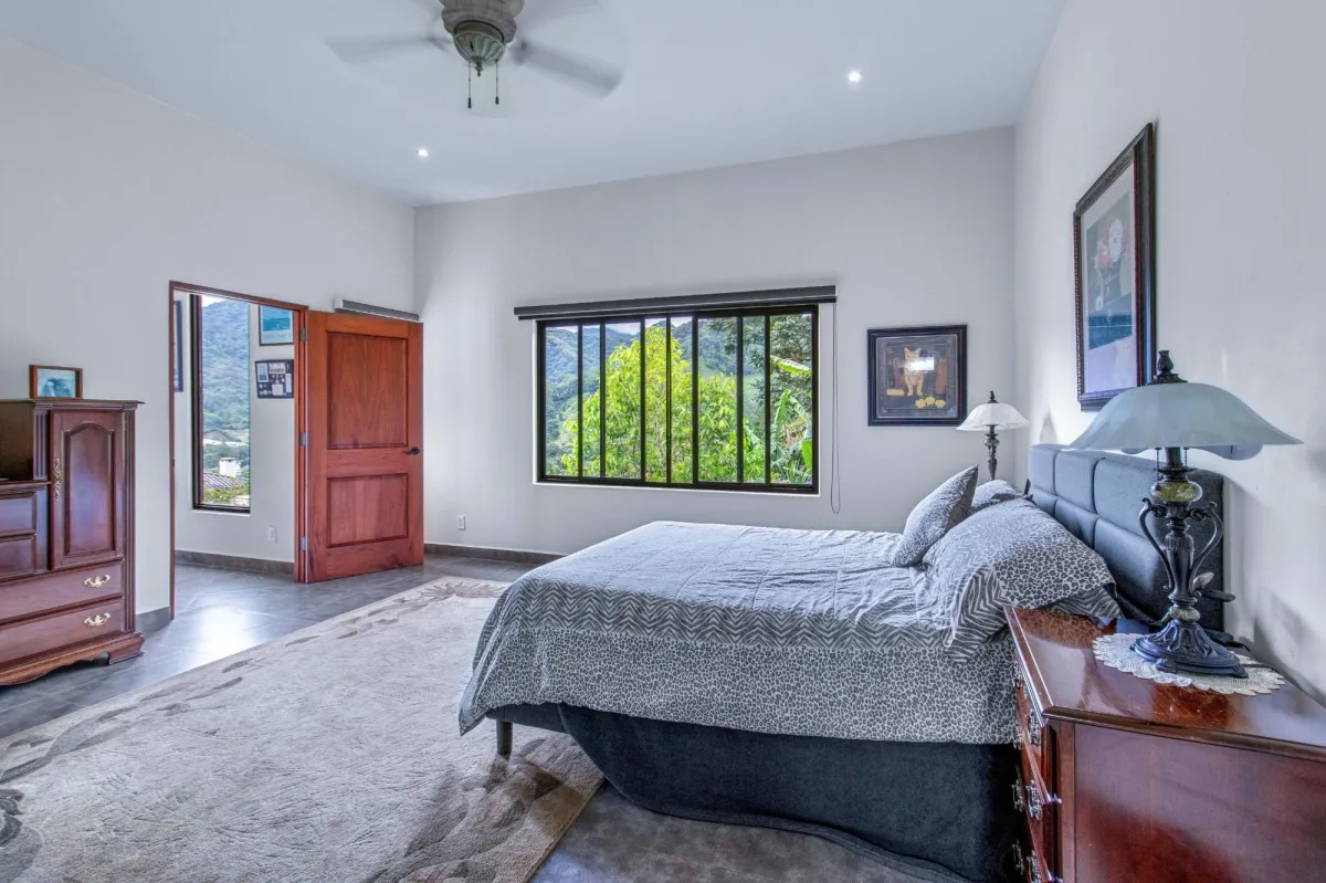 Elegante propiedad amueblada de 4 habitaciones en Boquete