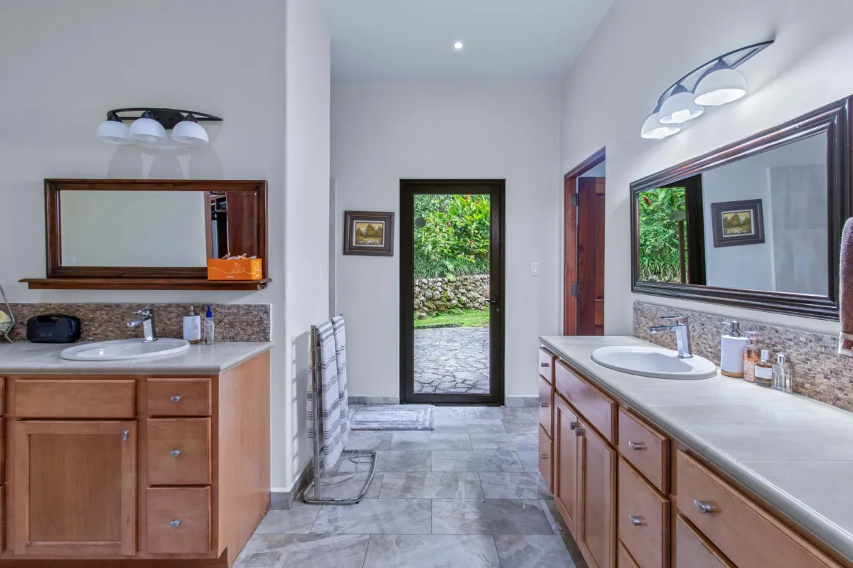 Elegante propiedad amueblada de 4 habitaciones en Boquete