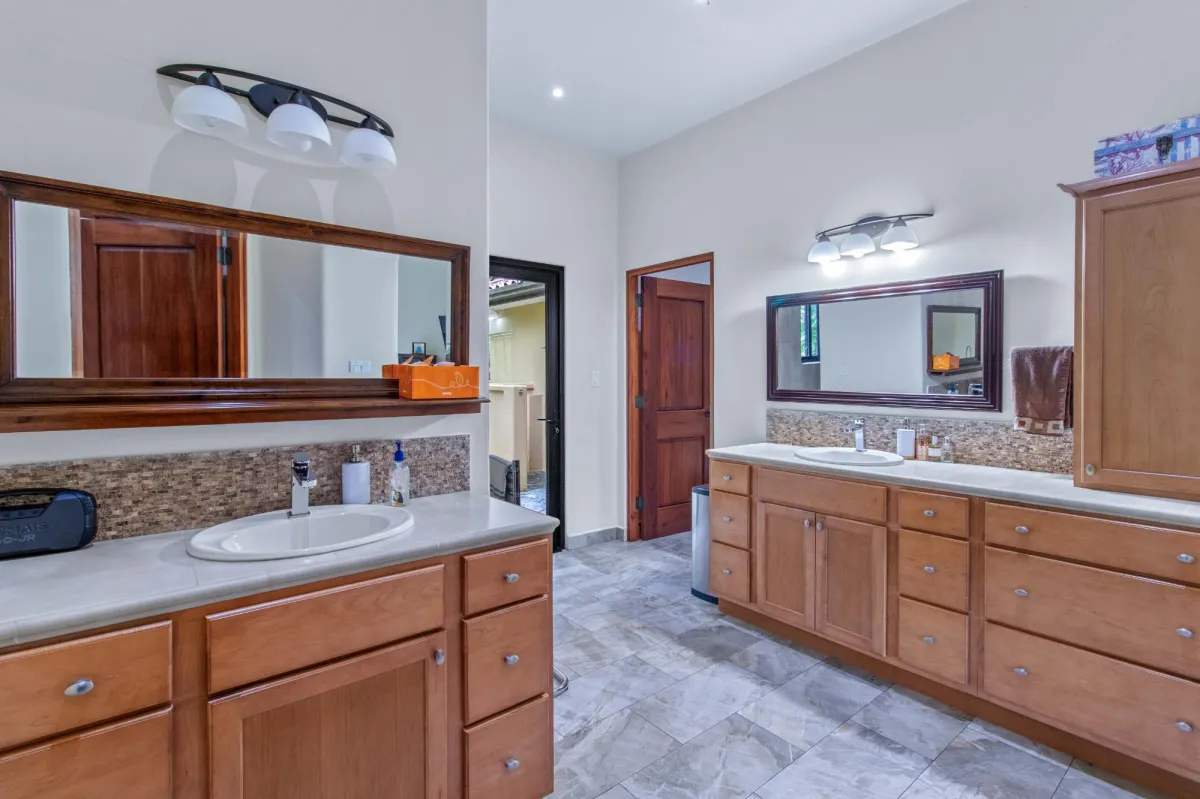 Elegante propiedad amueblada de 4 habitaciones en Boquete