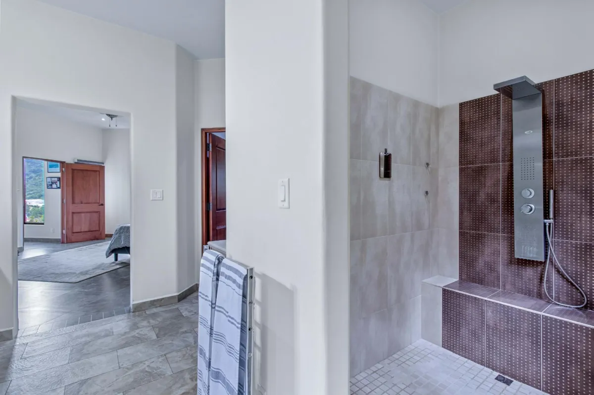 Elegante propiedad amueblada de 4 habitaciones en Boquete