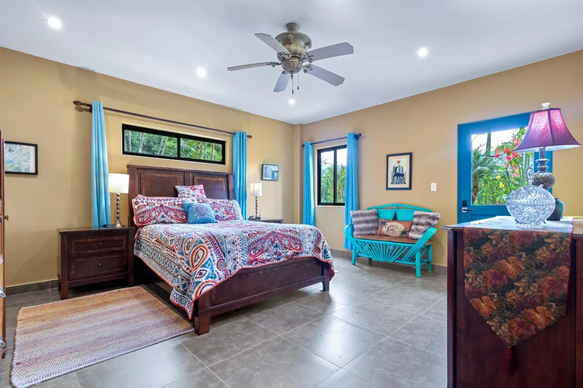 Elegante propiedad amueblada de 4 habitaciones en Boquete