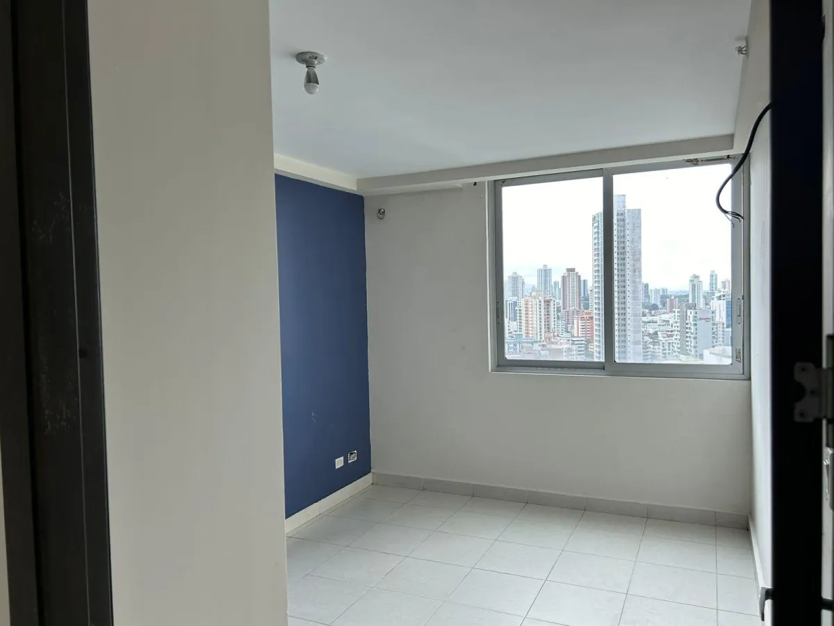 Apartment for sale in Ph Miró, repossessed