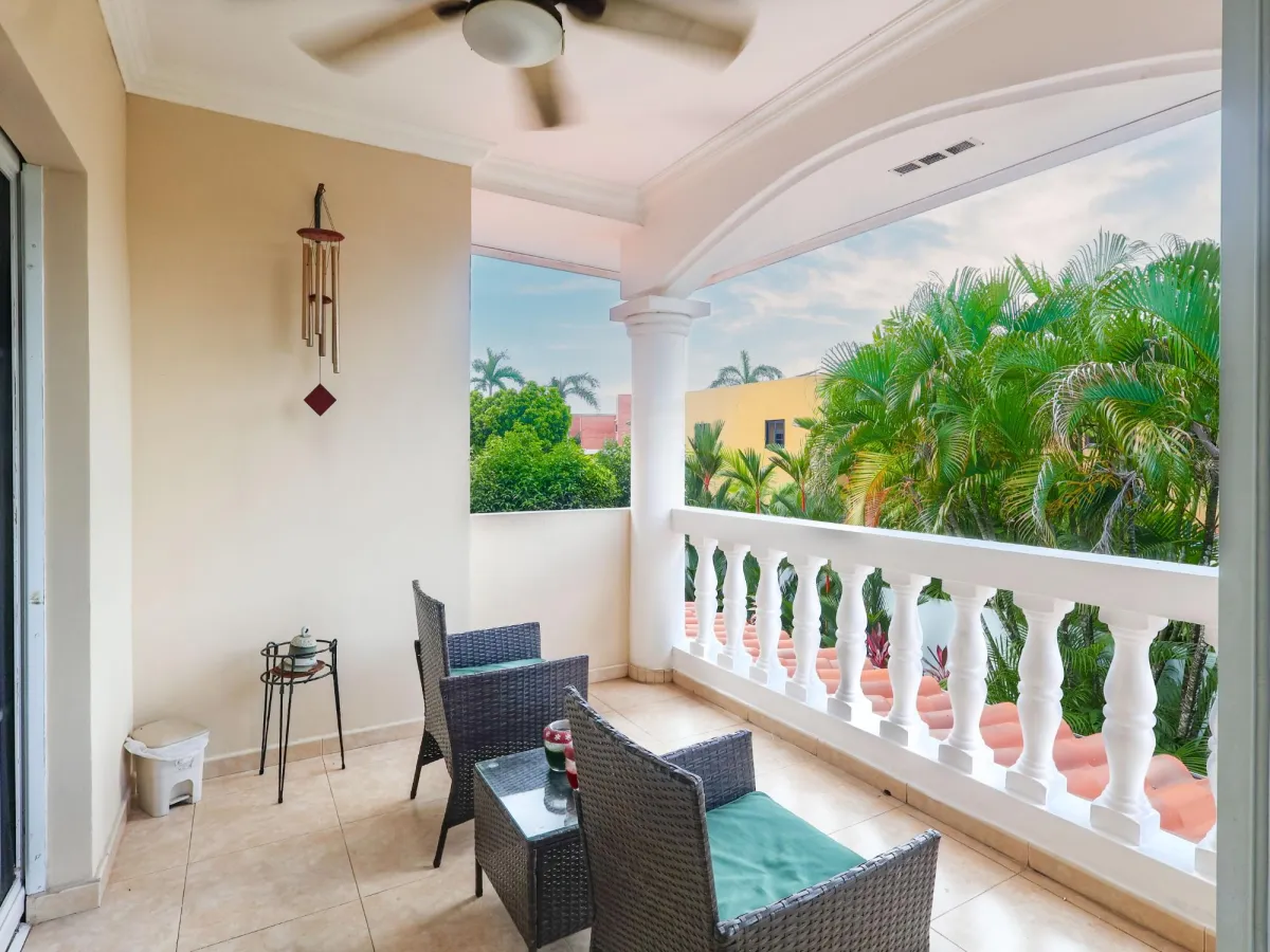 Venta de Casa Unifamiliar en Palmeras del Este, Costa del Este REMODELADA