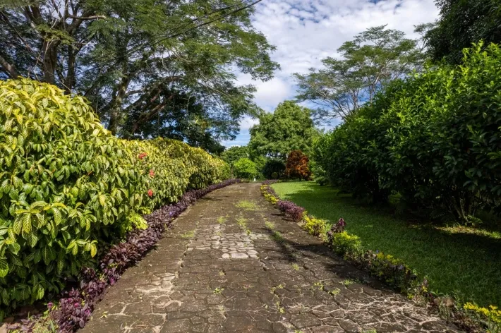 Estate with Ranch Potential Bugaba, Panama