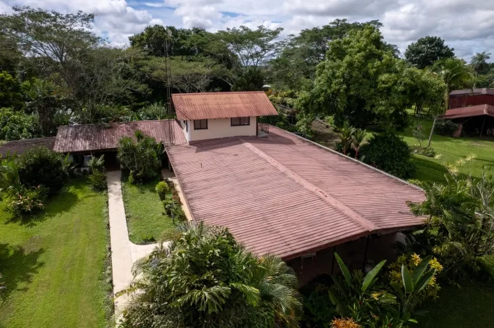 Estate with Ranch Potential Bugaba, Panama