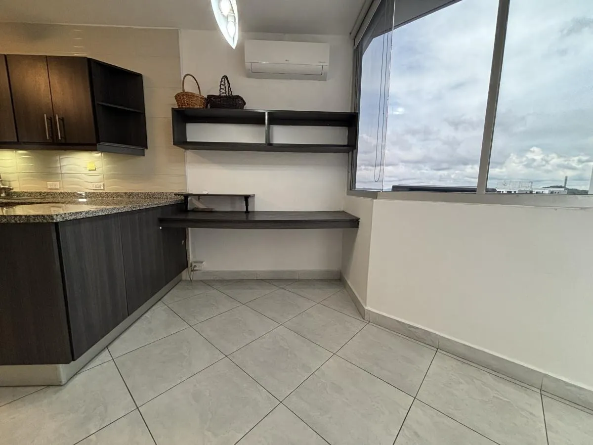 Junior Penthouse for sale in Luxor 100