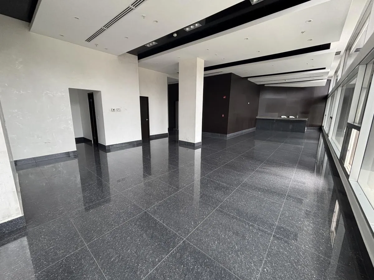 Junior Penthouse for sale in Luxor 100