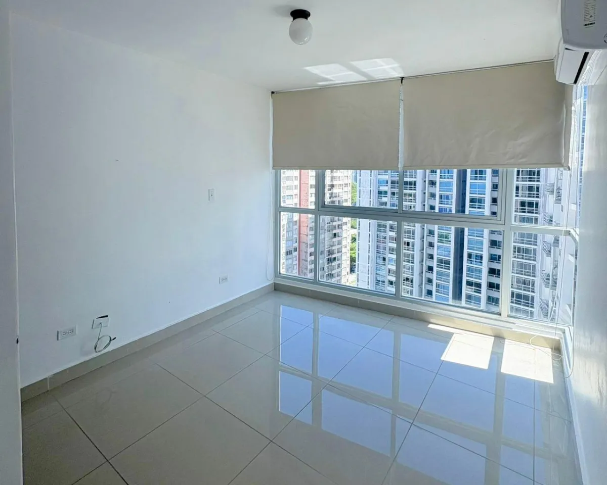 Apartment for Sale in Carrasquilla - Coral Tower
