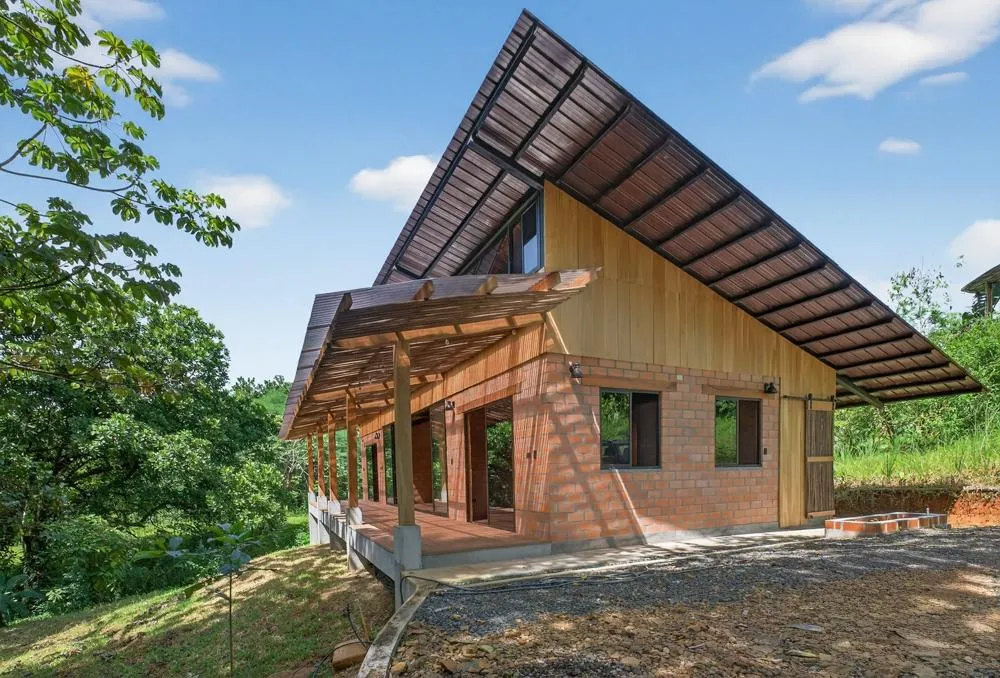 Brand-New Jungle Home for Sale in Torio